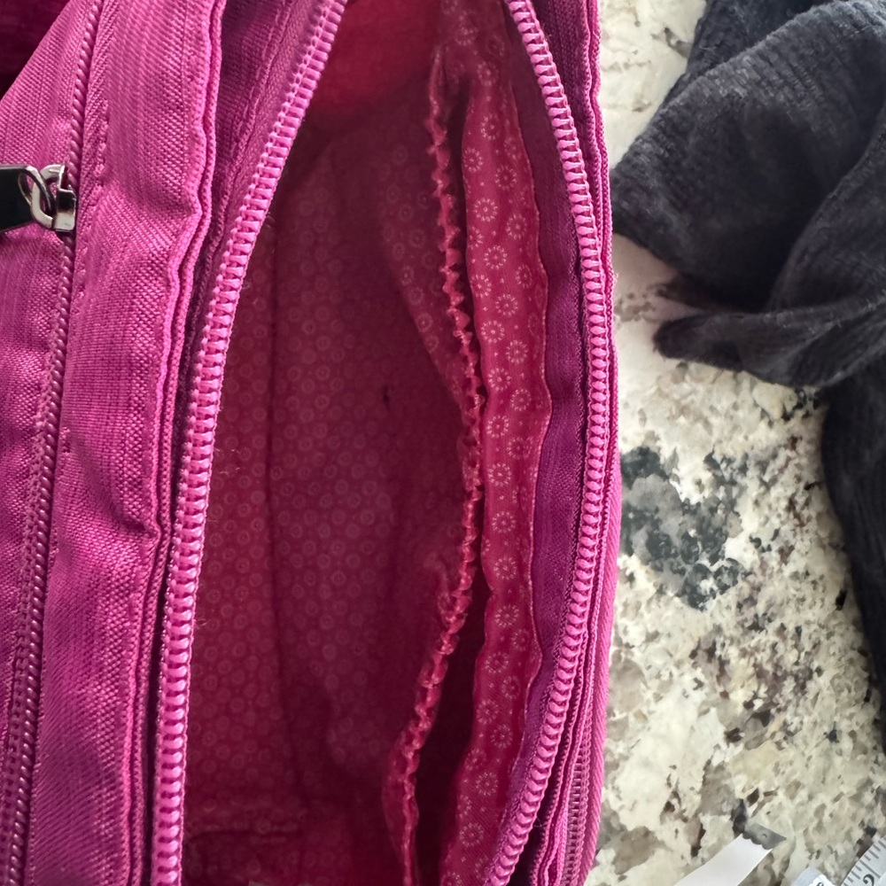 Lug Samba Raspberry Shoulder Bag RFID - Picture 3 of 7